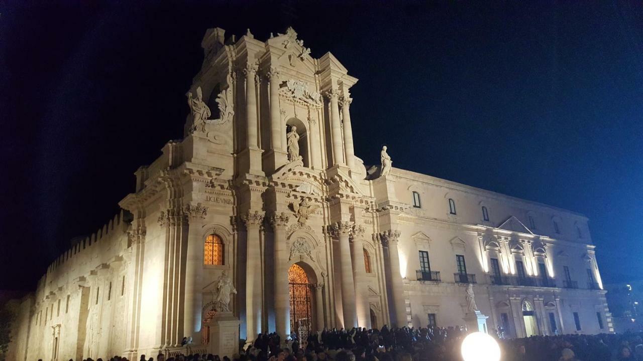 Il Nido Di Diana In Ortigia Apartment Syracuse ภายนอก รูปภาพ