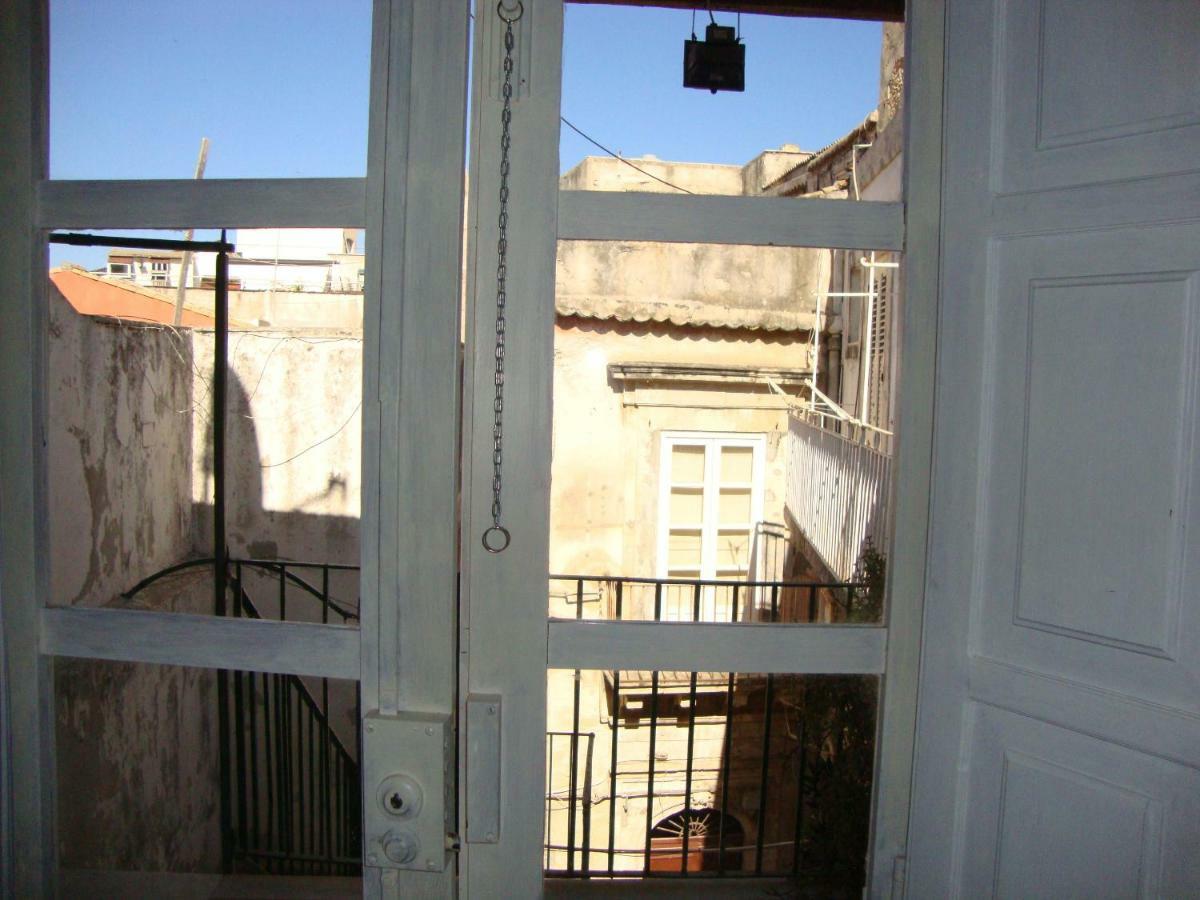 Il Nido Di Diana In Ortigia Apartment Syracuse ภายนอก รูปภาพ