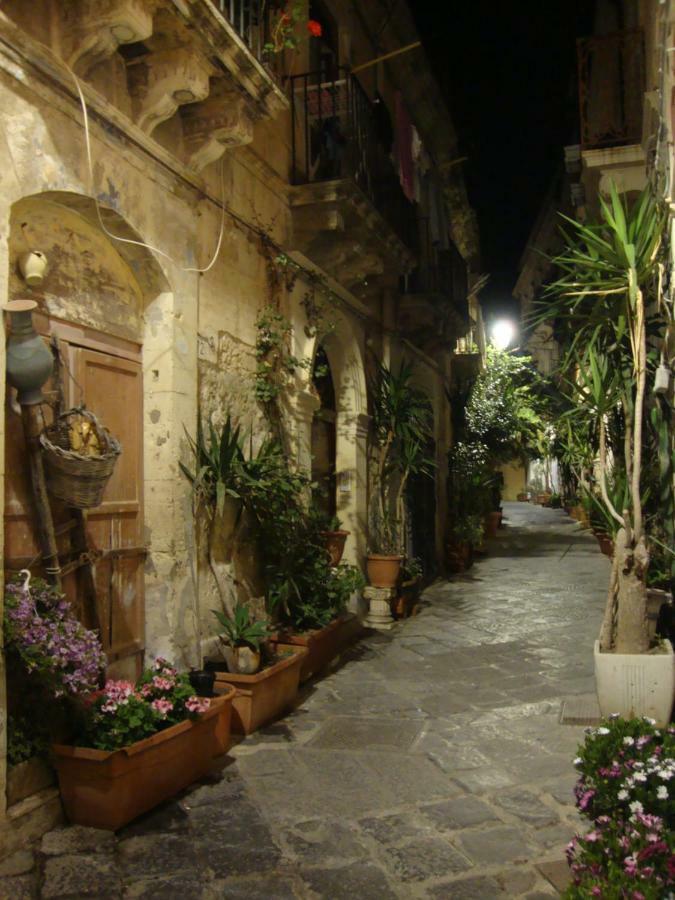 Il Nido Di Diana In Ortigia Apartment Syracuse ภายนอก รูปภาพ